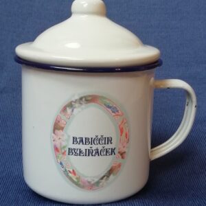 Retro plecháček: Babiččin byliňáček